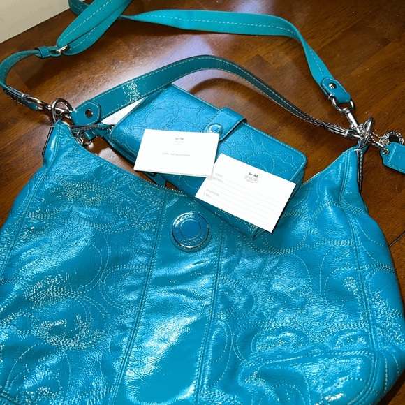 Coach Handbag - Teal - Picture 1 of 5